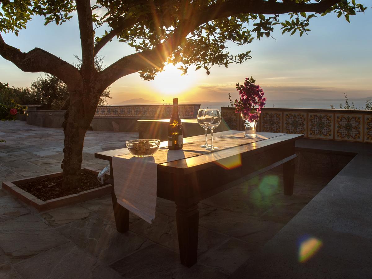 Bed and Breakfast Antonio Масса-Лубренсе Экстерьер фото